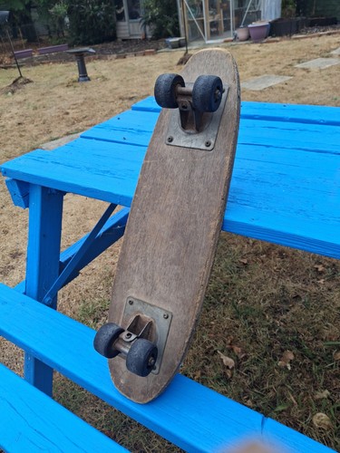 Skateboard vintage old school - old,