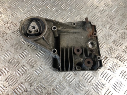 Bmw rear differential cover - differential,