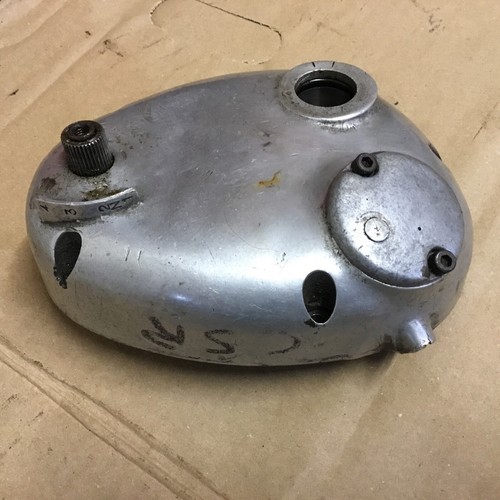 Norton dominator gearbox - gearbox, outer