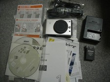 Nikon Nikon 1 J1 Body Silver