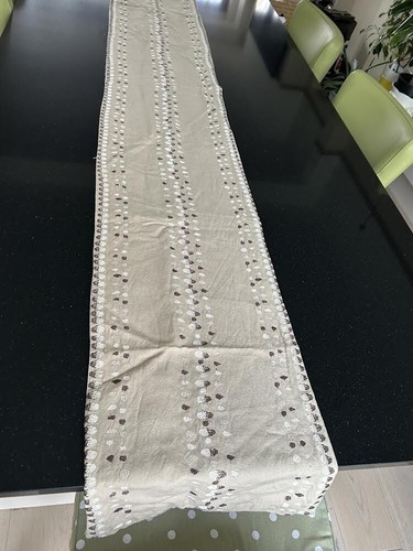 Table runner - m&s,