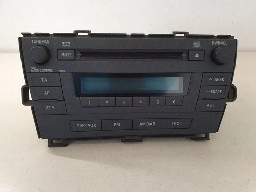 Toyota prius hatchback - prius, w2