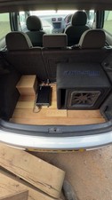 KICKER Subwoofer & Amp + cables