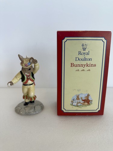 Royal doulton morris dancer - royal,