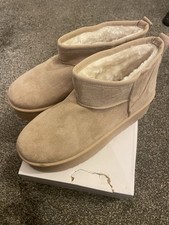 Beige Women’s Suede Ugg