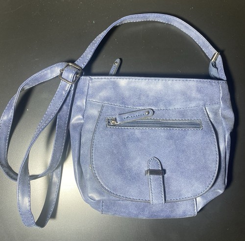 Nicole brown small messenger - small,