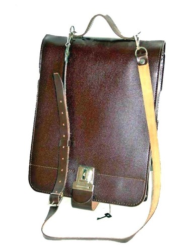 Vintage brown messenger bag - brown,