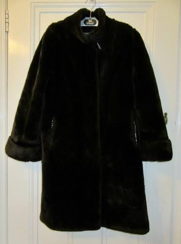 Vintage furrocious princess - vintage, by