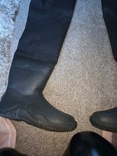 scoober diving dry suit with