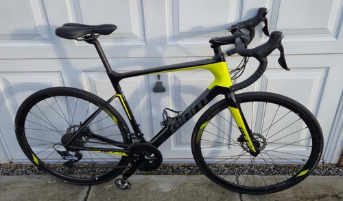 Giant defy advanced carbon - advanced,