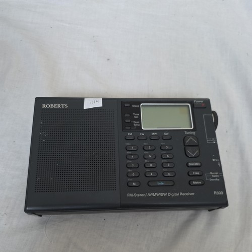 Roberts r809 digital radio - roberts,