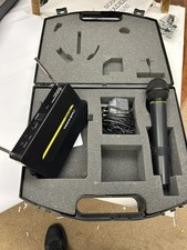 Wireless handheld radio - ,