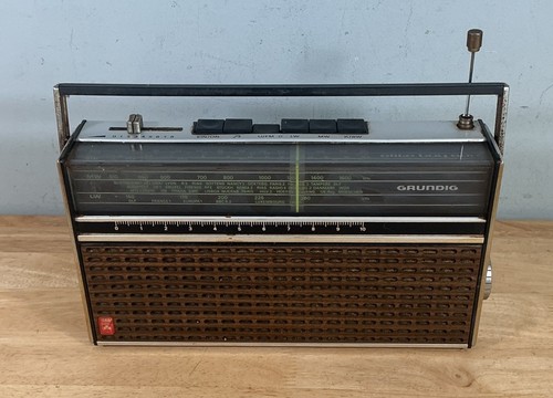 Vintage grundig elite boy 600 - grundig,