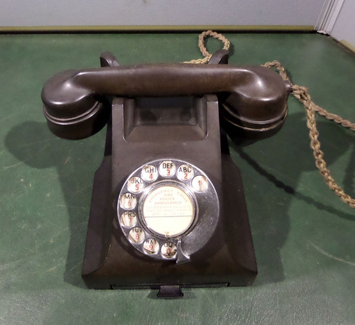 Vintage 332 bakelite - 332,