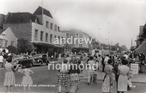 Upminster station road essex - upminster,