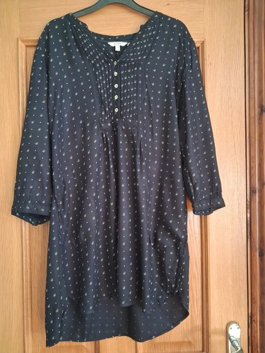 Lovely navy dress fatface - navy,