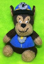 KNITTING PATTERN - Chase