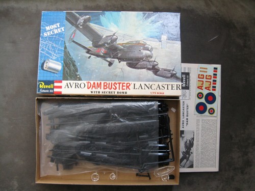Revell avro lancaster dam - revell,