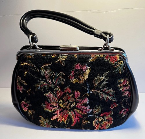 Vintage bold floral tapestry - bold,