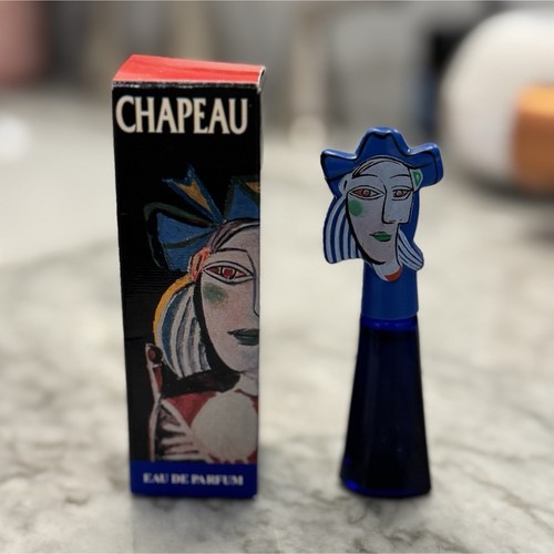 Chapeau bleu eau parfum - chapeau,