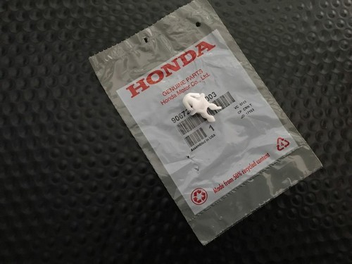 Genuine honda bonnet - stay, clip