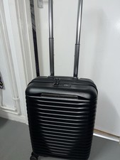 SAMSONITE  CABIN SUITCASE USED ONCE BUT STILL IN ITS IMMACULATE CONDITION
