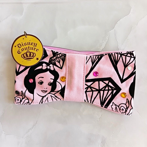 Disney couture loop snow - disney,