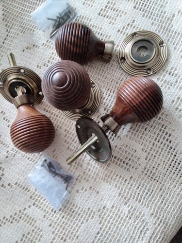 Rosewood beehive door - rosewood, knobs