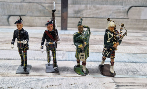 Scottish metal toy - scottish, soldiers