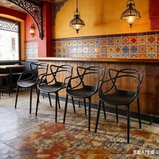 4X Master X-Back Bar Cafe