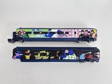 Hornby the Beatles Yellow