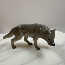 Hagen Renaker Stalking Gray