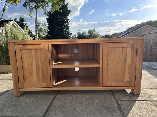 Solid oak cabinet - tv,