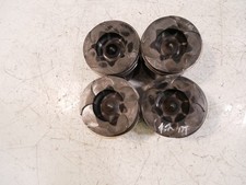 4x pistons for Chrysler 300C