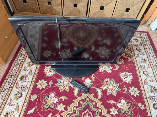 Toshiba regza 32cv711b1 - toshiba,