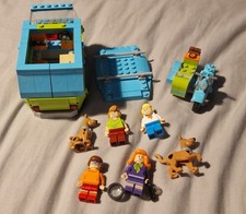 Lego Scooby Doo Mystery Machine Shaggy Velma Fredd Daphne Minifigures Bike Lot