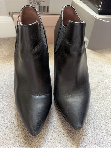 Premium black leather - premium,