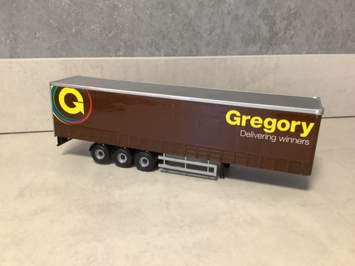 Corgi model truck - scale,