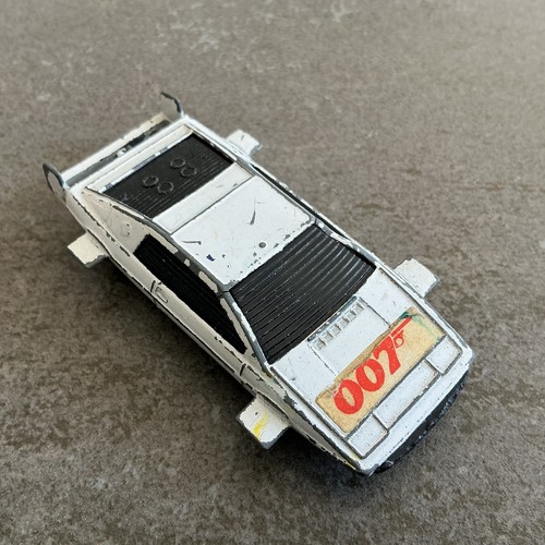 Corgi juniors lotus - corgi, 007