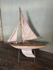 Vintage Pond Yacht And Stand