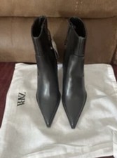 Zara HIGH HEEL POINTED ANKLE