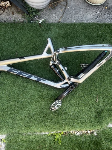 Felt decree frame - decree,