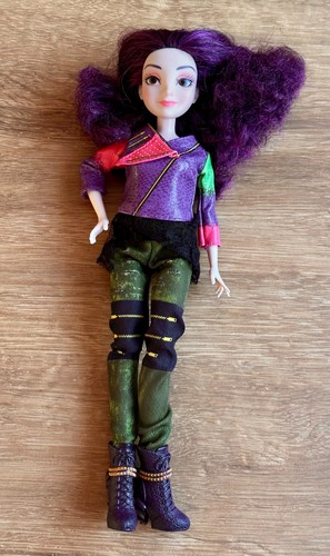 Disney descendants fashion - disney,