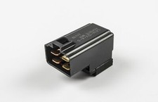 SUZUKI FUEL PUMP RELAY SIDE