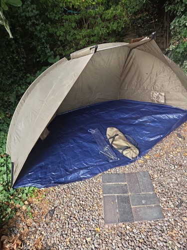Fishing shelter day - shelter,