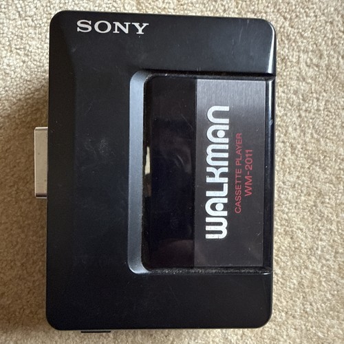 Sony walkman 2011 - sony, personal