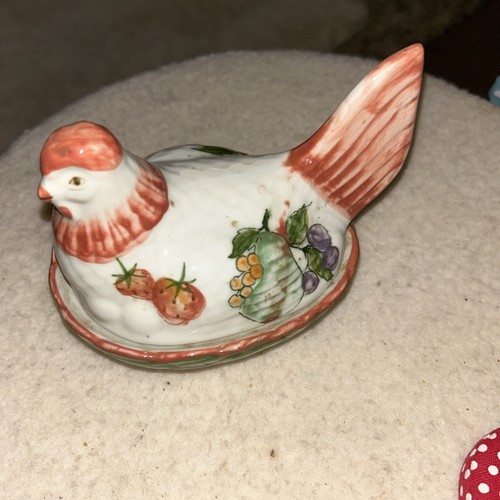 Small ceramic chicken hen - chicken,