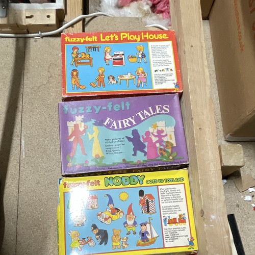 Fuzzy felt vintage - fuzzy-felt,