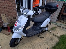 Piaggio Zip 50cc 2-Stroke 2010. 7630 km/4741 miles