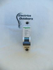 SCHNEIDER ELECTRIC 32 AMP TYPE